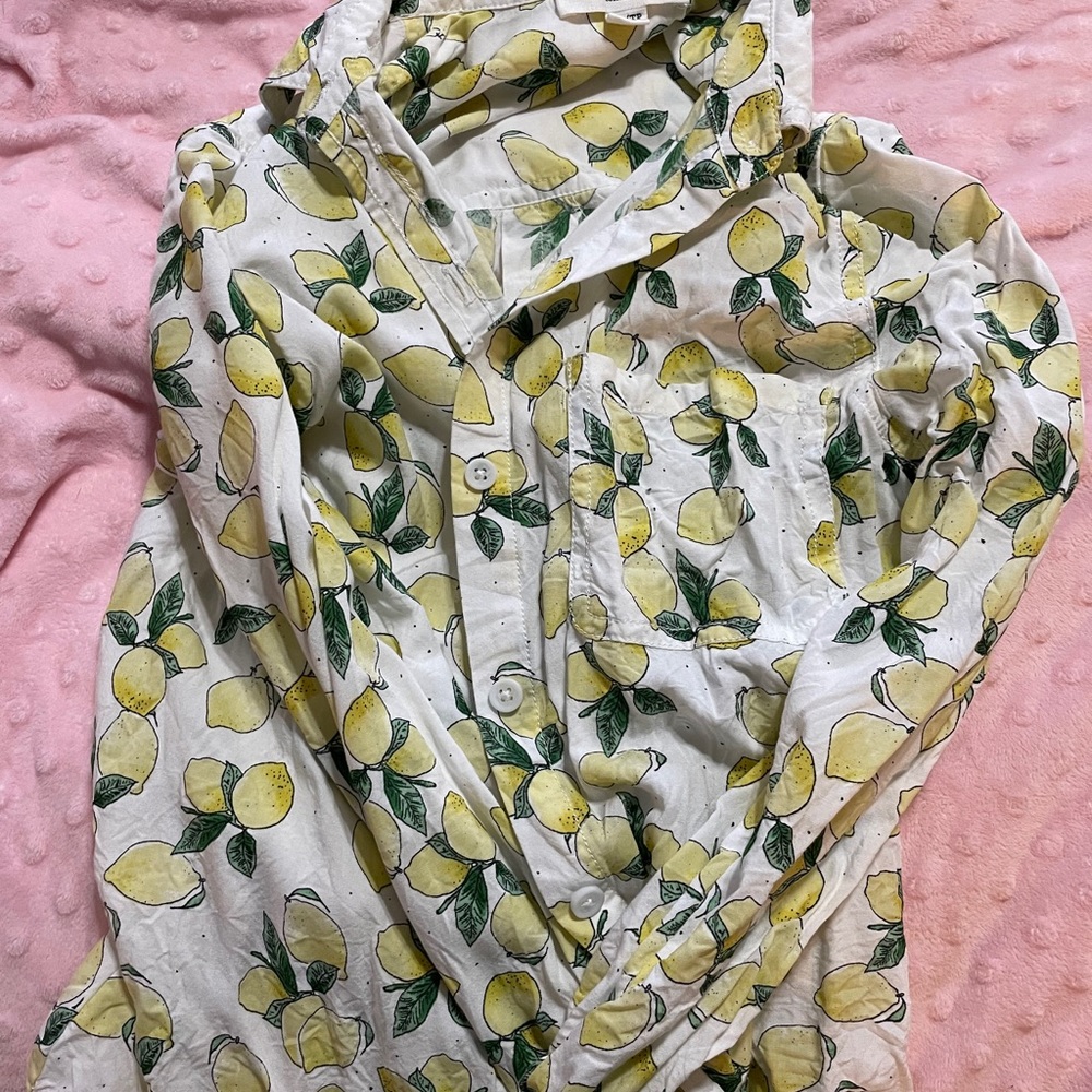 Lemon shirt